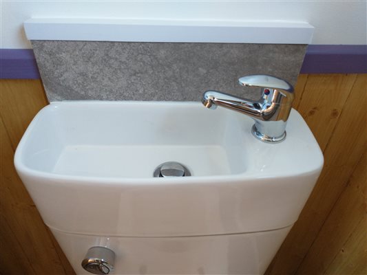 washbasin over the toilet 