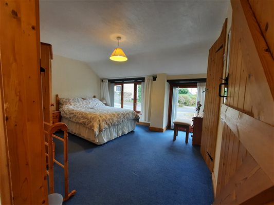 Linhay double room entire view