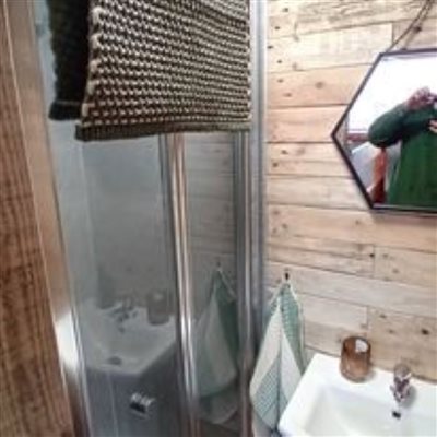 honeysuckle shower