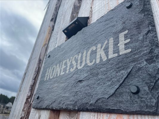 Honeysuckle holiday cabin