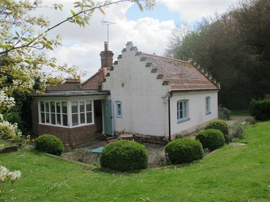 Lodge Cottage with private garden