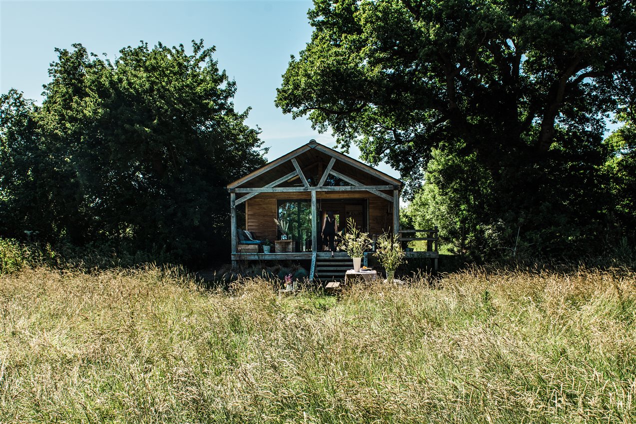 stay in a cabin in essex