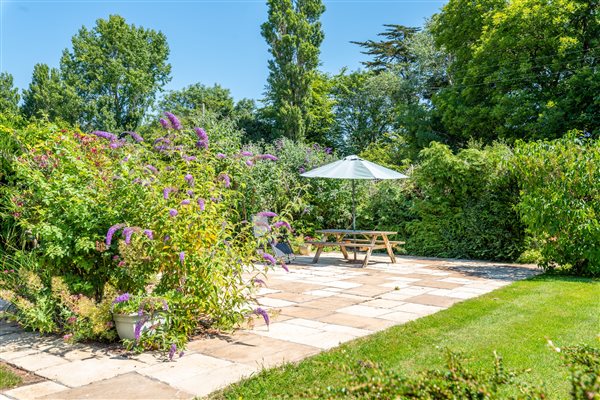 Barn garden