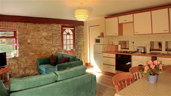 Tower Cottage - Lounge Dining Room