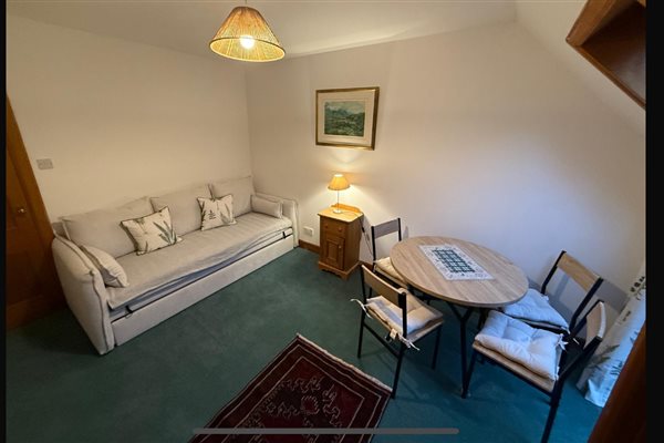 Guest sitting room