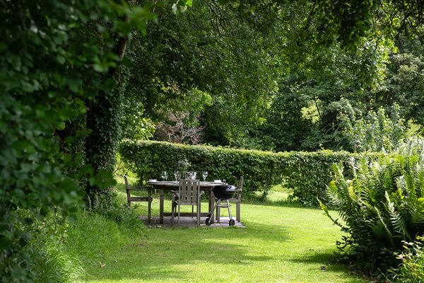 Peacock Cottage Private Garden