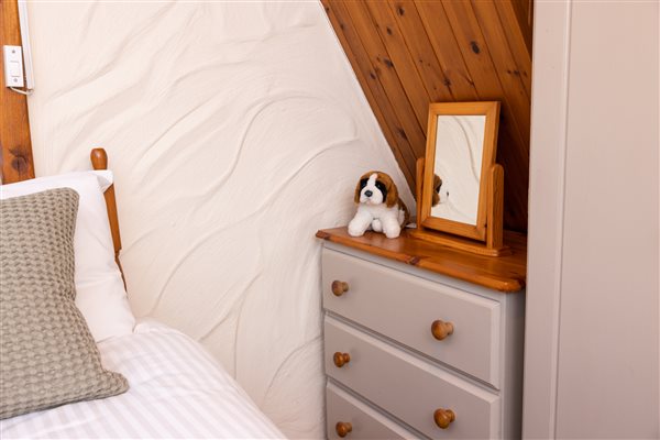 second bedroom touches