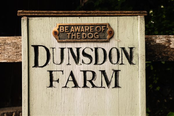Dunsdon Farm postbox