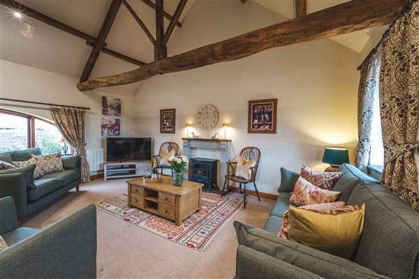 Luxury cottage living room