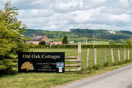 Old Oak Cottages