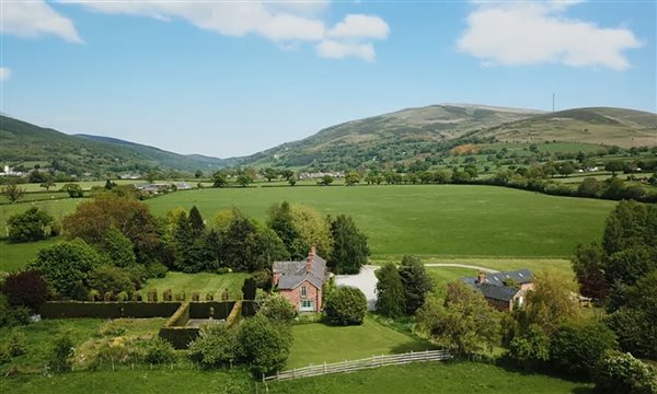 Glan Clwyd Isa - Arial shot 1
