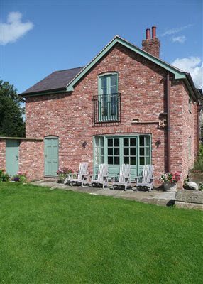 Cae Caled Cottage