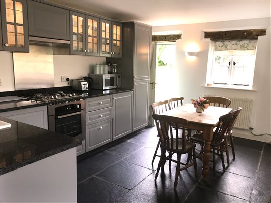Llyn Clwyd - Dining room 