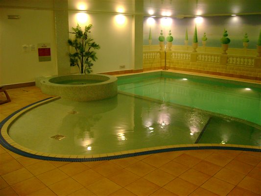 Pool, Jacuzzi, Sauna, Steam Room and Gym at The Sanctuary Spa.