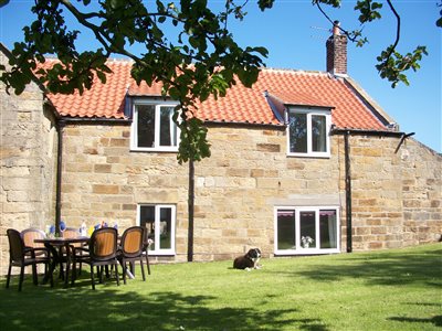 Greylands Farm Cottage