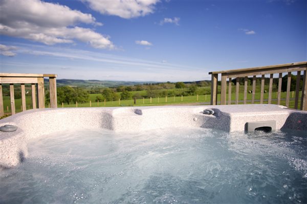 Hot Tubs at Airhouses