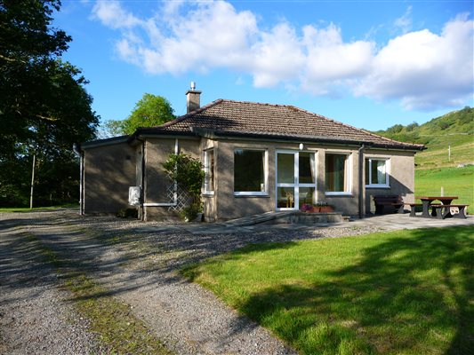 holiday cottage building from the front