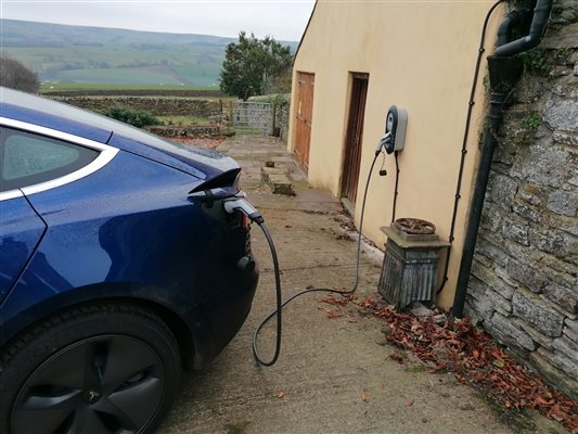 free charging for EV
