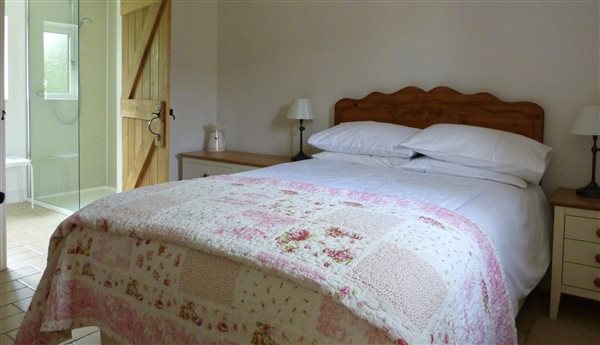 Downstairs double bedroom with ensuite
