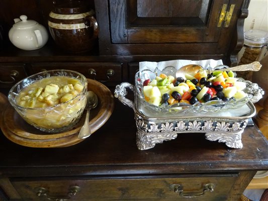 Breakfast fruit selection