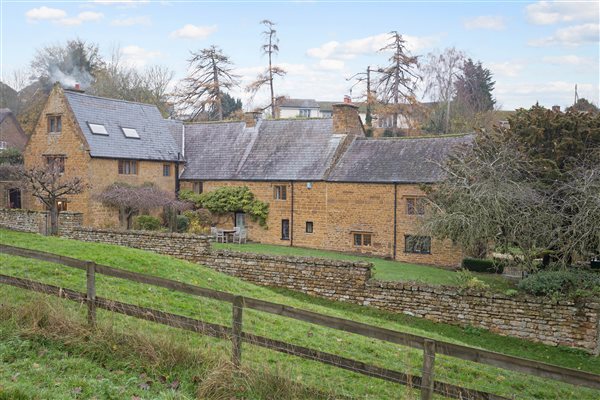 Rear of Mount Farm