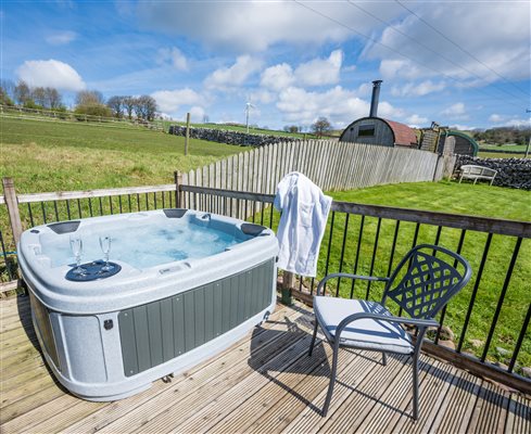 hot tub on decking 