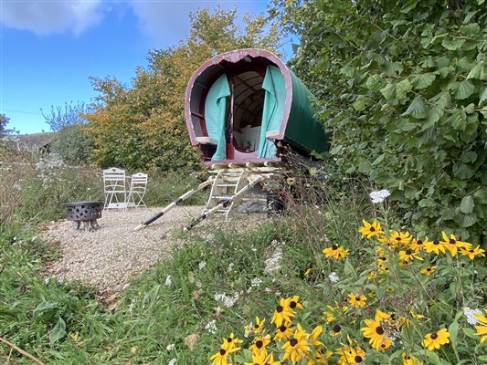 Gypsy caravan with open front