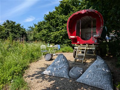 Rosehip Gypsy Caravan @ Hoe Grange Holidays