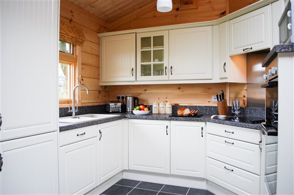 lodge kitchen