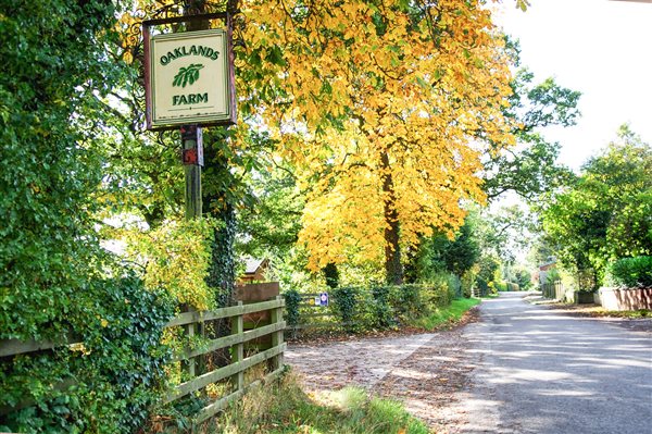 oaklands entrance