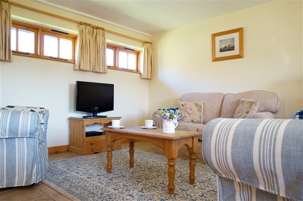 Sitting Room - Badger Cottage - New Forest Holiday Cottages