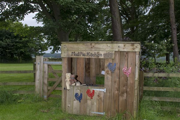 The mud pie kitchen for the little ones