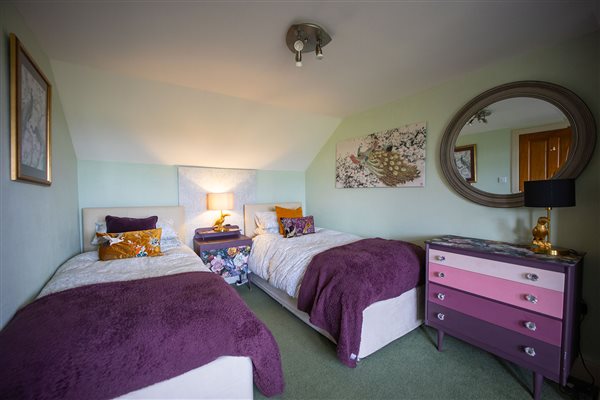 Upstairs twin/Super king bedroom