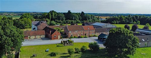 Broadgate Farm Cottages
