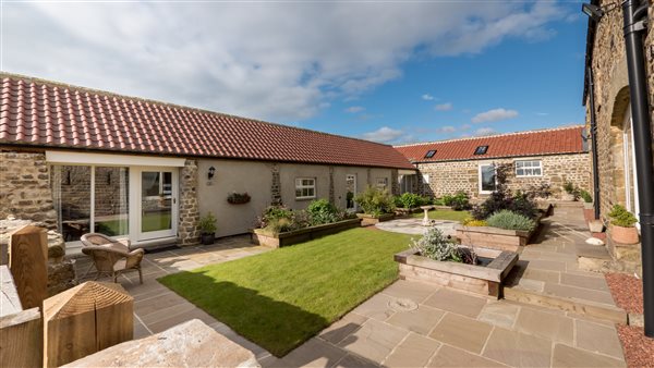 Otter Cottage and the courtyard garden