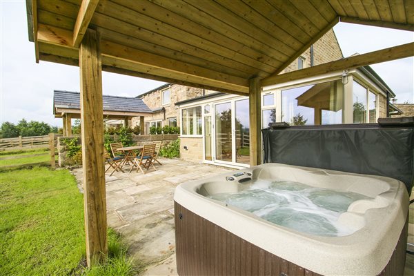 hot tub lancashire