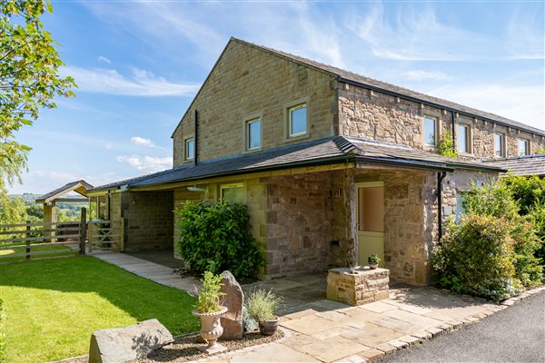 Modern, open plan holiday cottage in Lancashire 