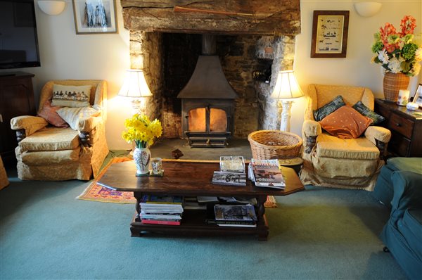 Higher Biddacott drawing room