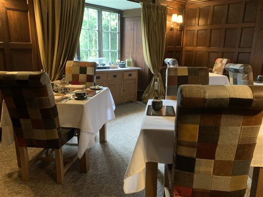 Breakfast Room