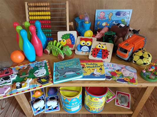 Lower Hearson Farm Cottages toys and games for children in the games room