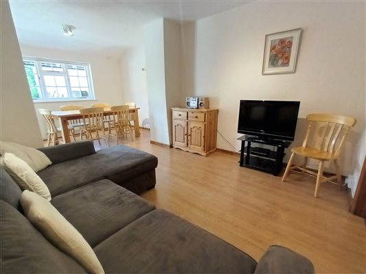 Shippon snug/second living room