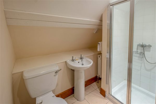 Shower room for twin room