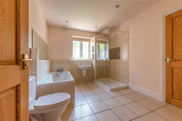 Applewood Bathroom Applewood Bathroom