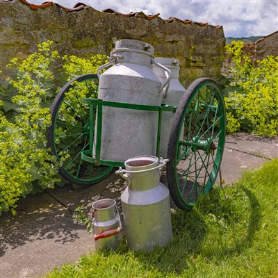 milk churns