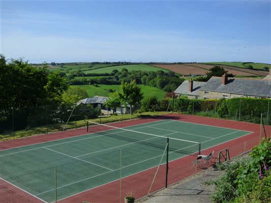 Tennis court 