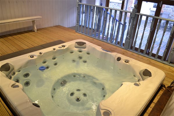 Hot Tub Room off Tiarks Patio