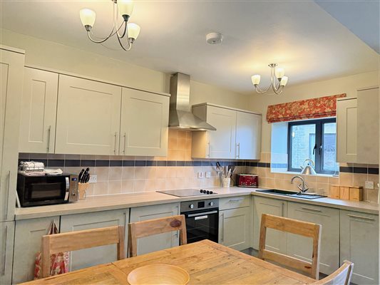 Kitchen in Daisy Cottage