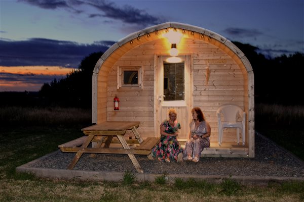 Friends, glampingpod, glamping, UK, Essex, Mundon, Maldon, accommodation, farm, ukholiday, glampingholiday