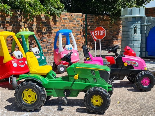 Tractor fun in under 5s area