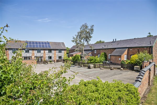 the barns with parking